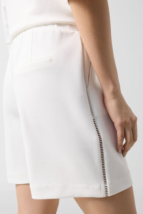 Romi Jersey Shorts In Off-White