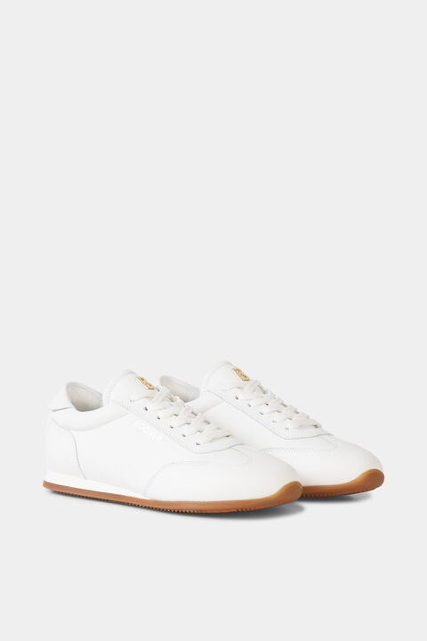 Valencia Trainers In White